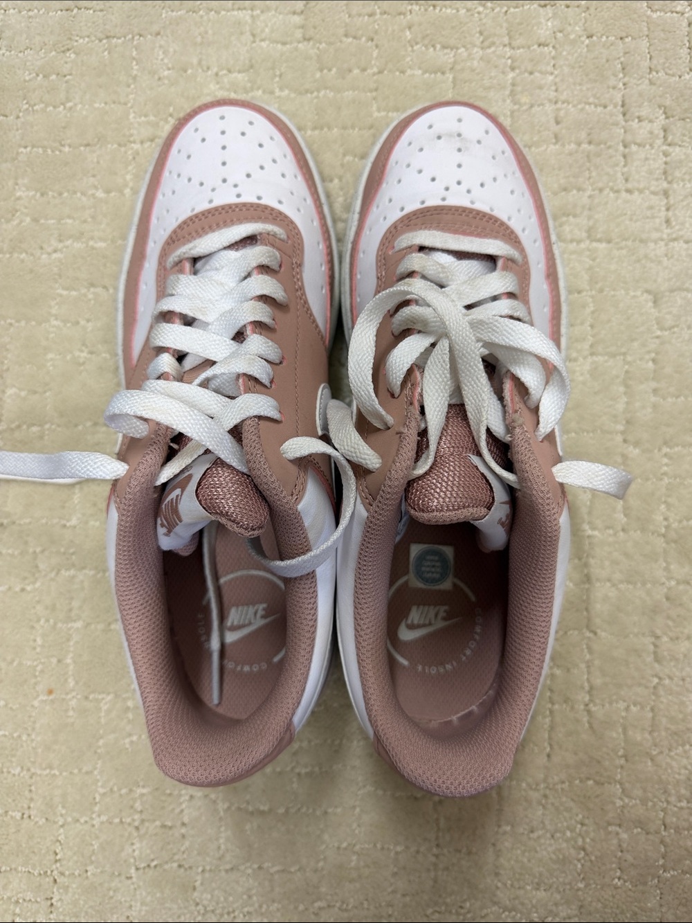 Nike Dunks White and Dusty Pink/Tan Low-Top Trainers